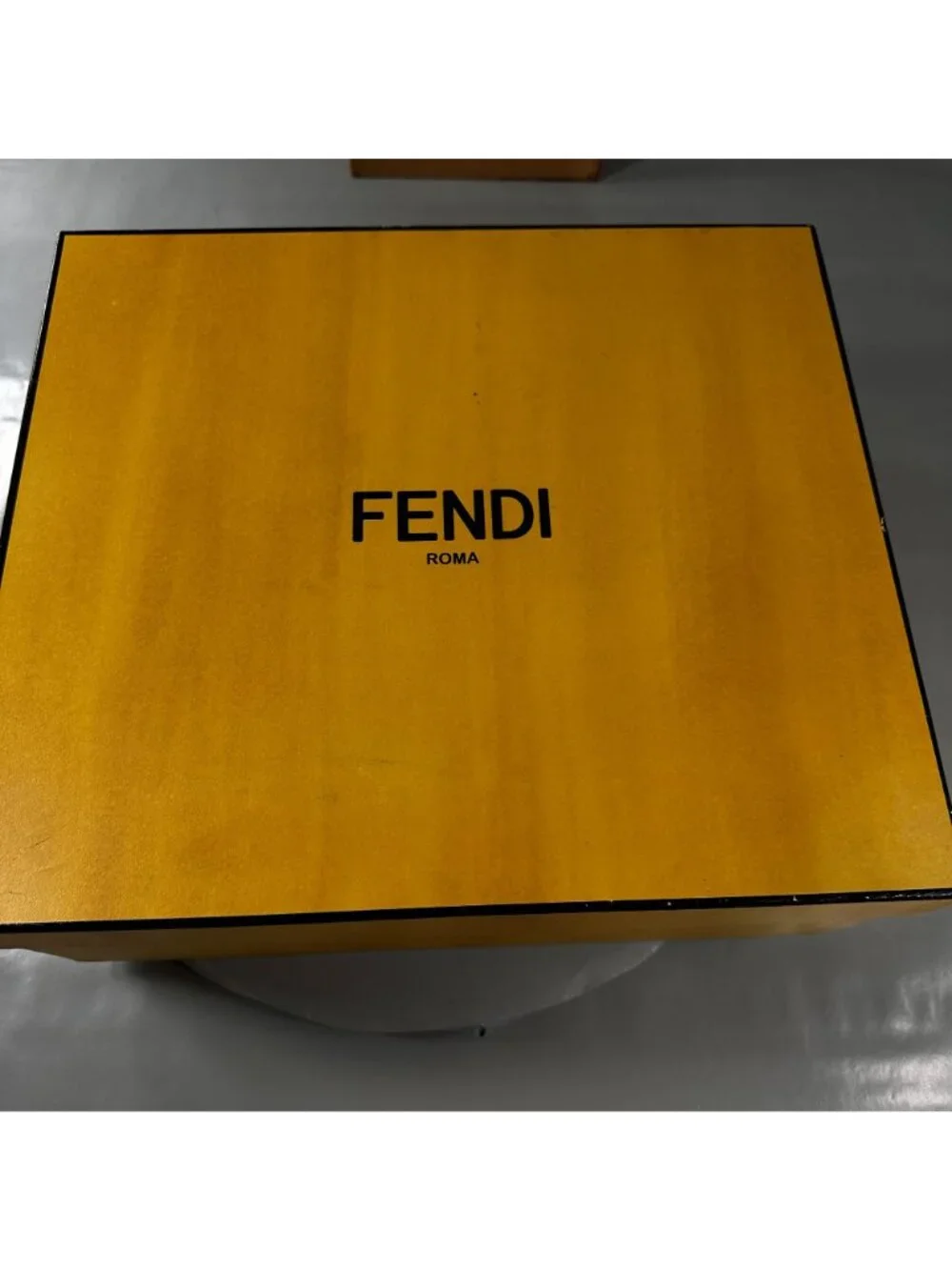 Fendi sneakers vocabulary